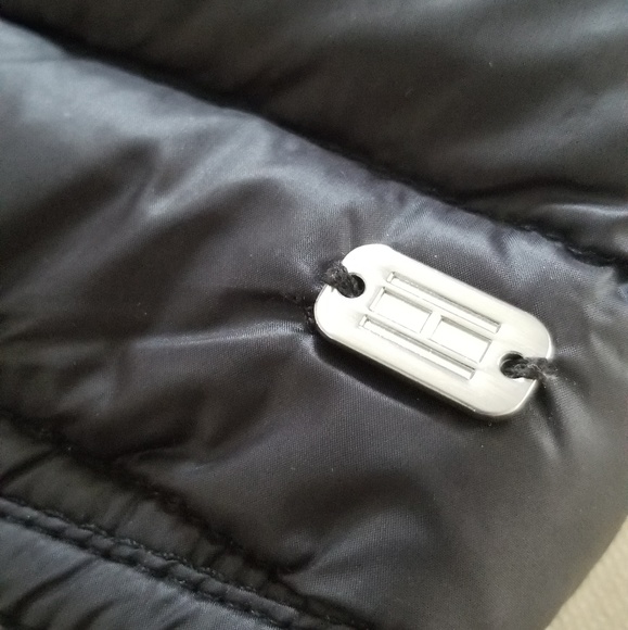 Puffer Vest - Picture 7 of 8